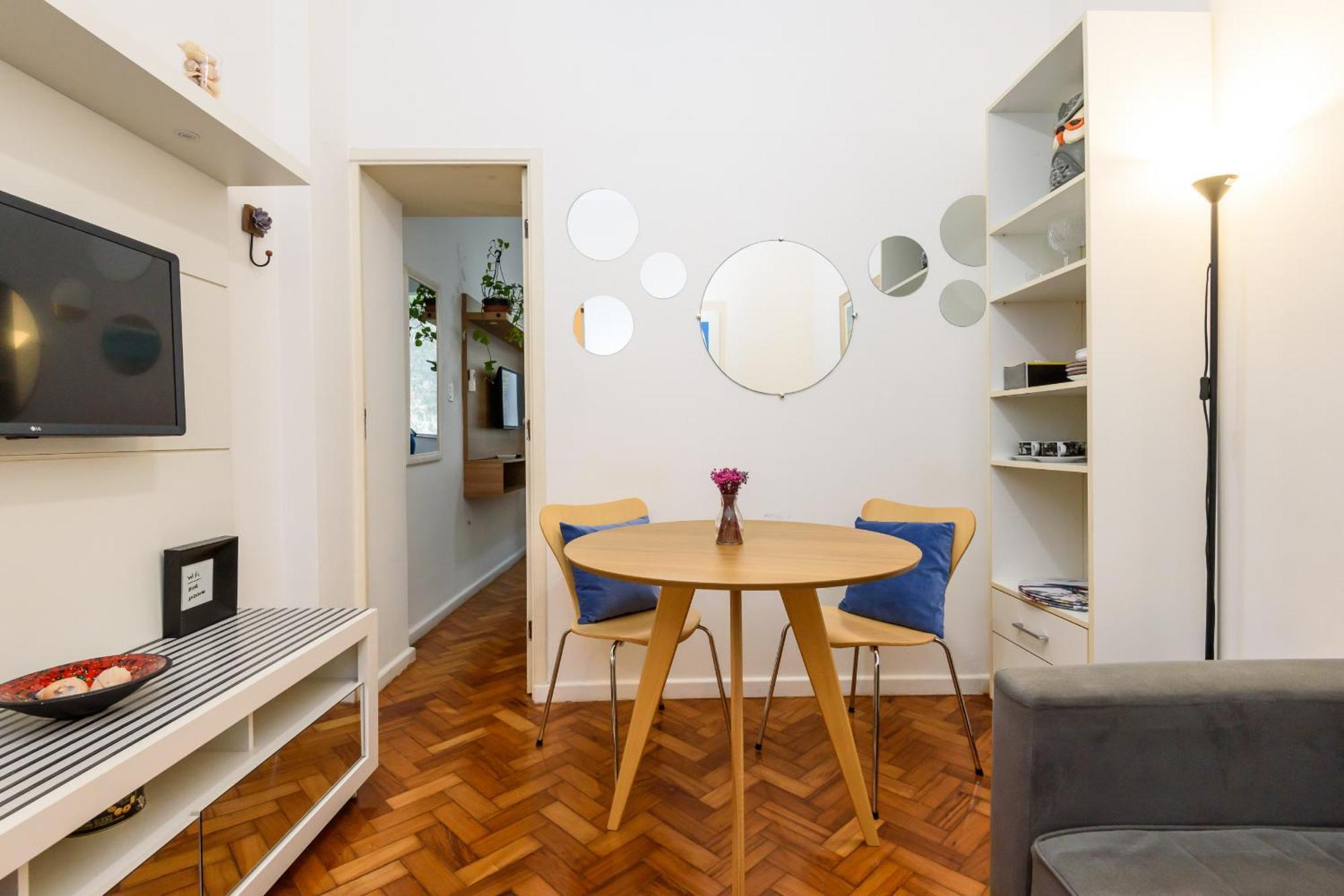 Tranquilo, Na Quadra Da E Perto De - Besthostrio Appartement Rio de Janeiro