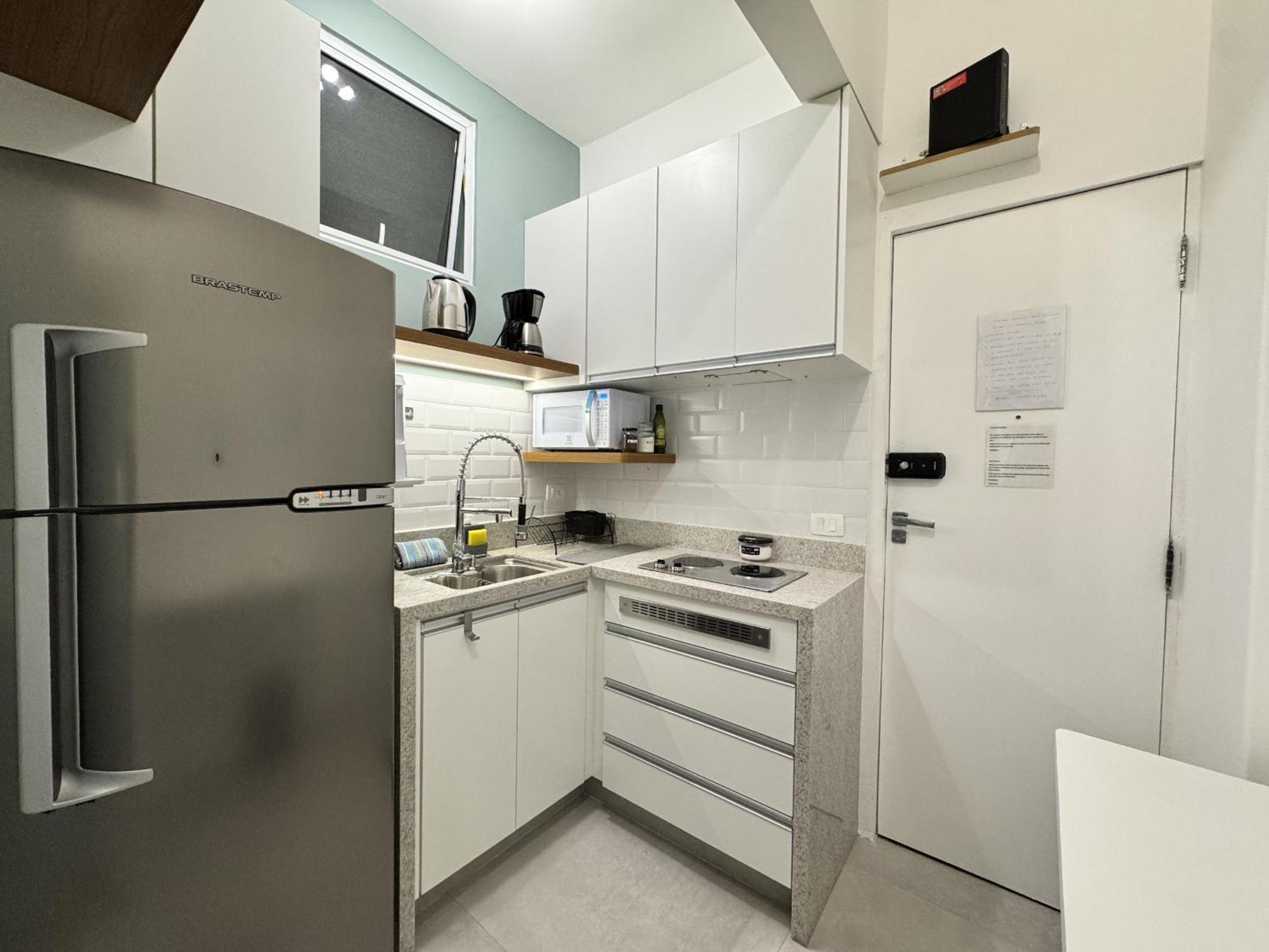 Appartement Tranquilo, Na Quadra Da E Perto De - Besthostrio
